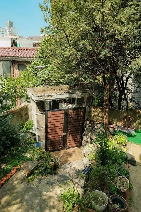 Large House Subway 5 Minute Villa Seoul 0*,  South Korea