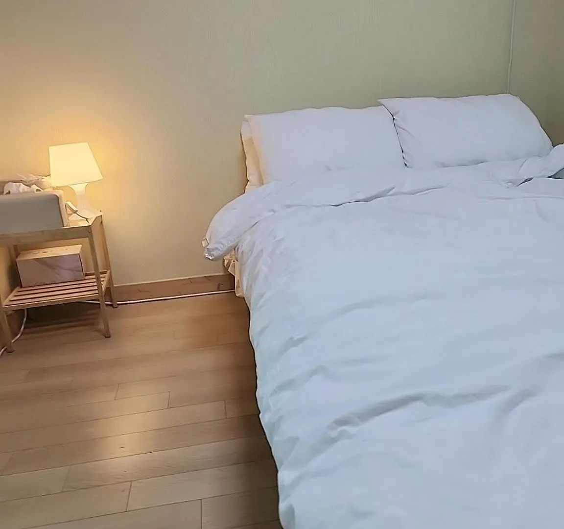 Large House Subway 5 Minute Villa Seoul